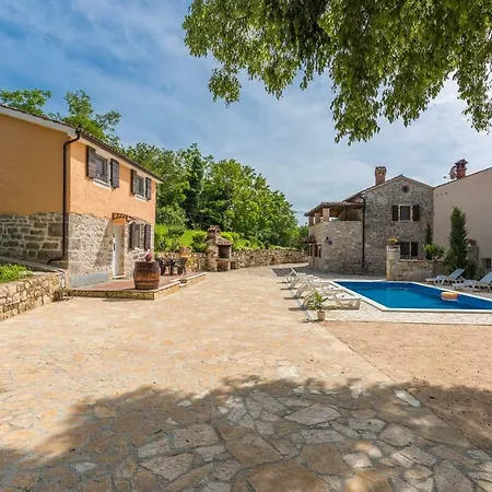 Ferienhaus Luan Vikendica Porec
