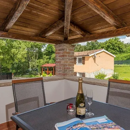 Ferienhaus Luan *