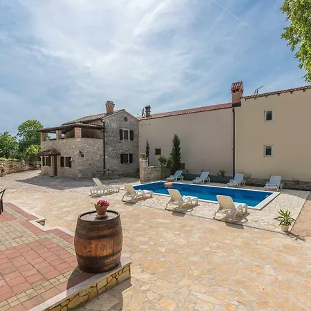 Ferienhaus Luan Vikendica Porec